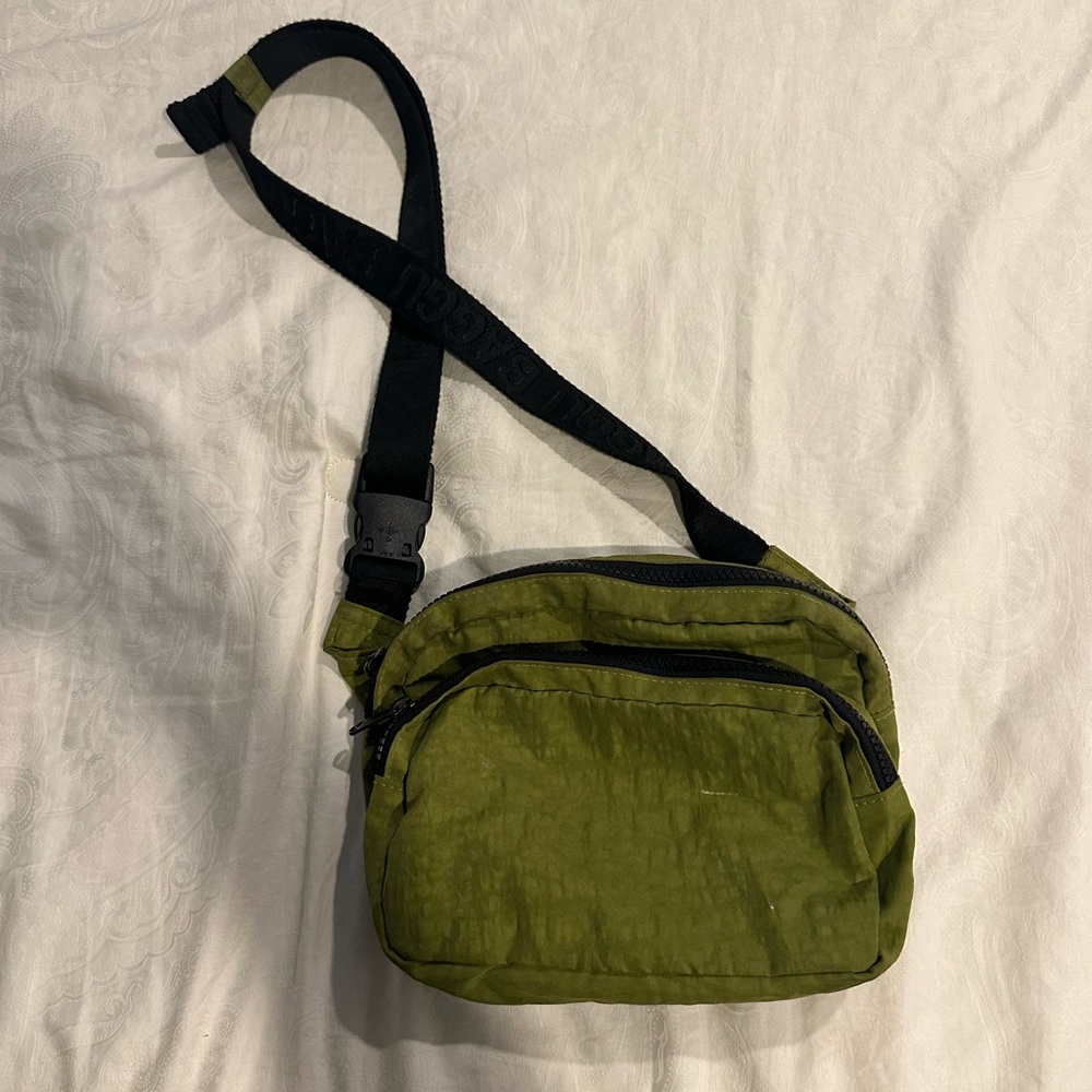 Baggu crossbody bag
